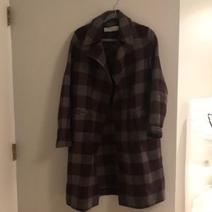 🚫SOLD🚫Burgundy and grey coat